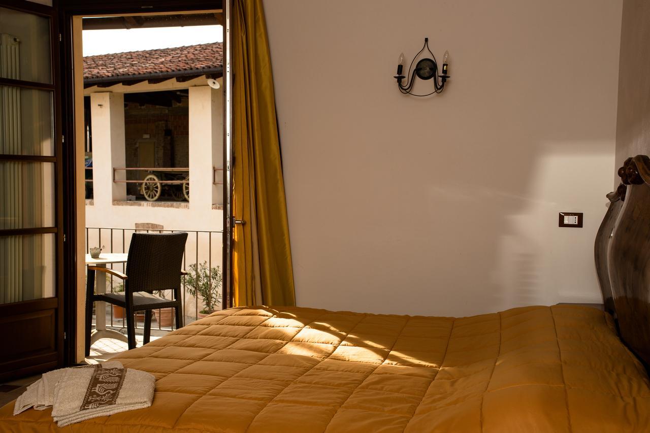La Madonnina Agriturismo Dorè Alba  Exterior foto